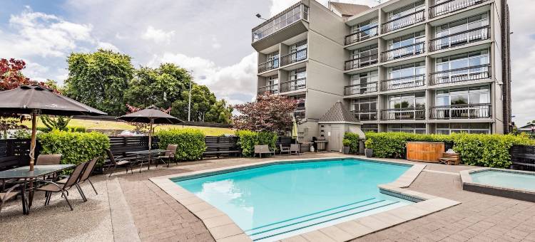 汉密尔顿哈特兰大使酒店(Heartland Ambassador Hotel Hamilton)图片