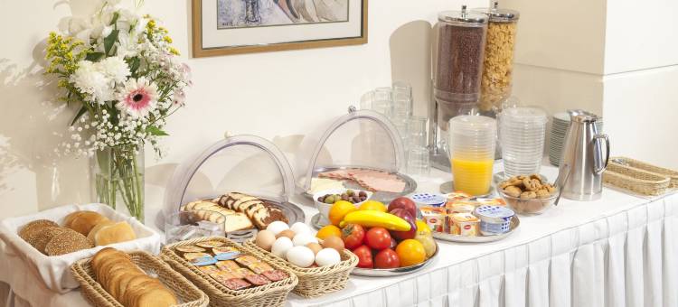 莉莉娅酒店(Lilia Hotel)图片