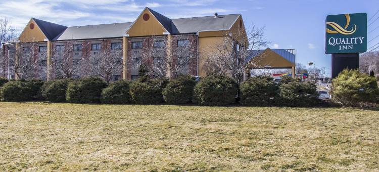 克伦威尔-米德顿凯艺酒店(Quality Inn Cromwell - Middletown)图片