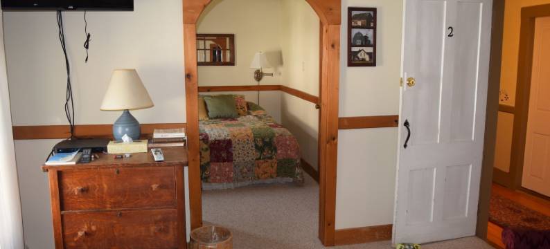 黑灯笼旅馆(Black Lantern Inn)图片