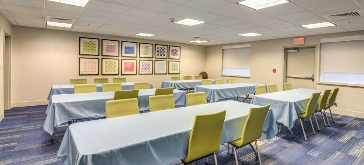 智选假日套房酒店弗利(Holiday Inn Express & Suites Foley - N Gulf Shores)图片