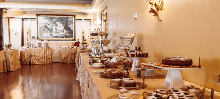 帕里斯酒店(Hotel Palace)图片