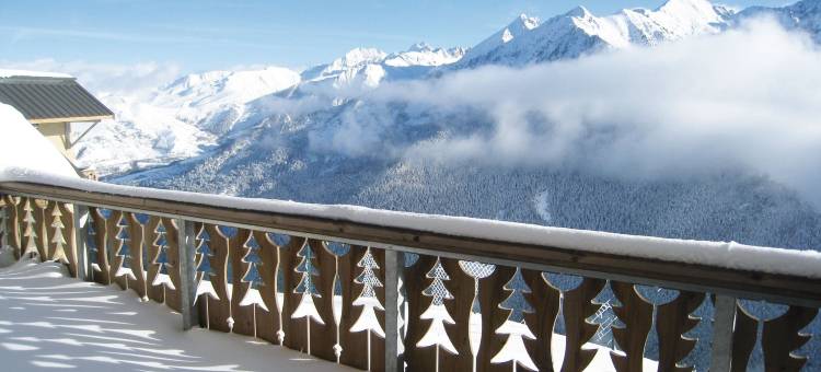 贾利比耶阿达特木屋拉格朗假日住宅酒店(Lagrange Vacances les Chalets de l'Adet)图片