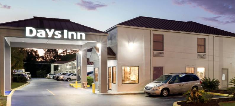 班布里奇戴斯酒店(Days Inn by Wyndham Bainbridge)图片