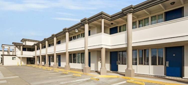 加利福尼亚州旧金山大高速公路 6 号汽车旅馆(Motel 6 San Francisco CA  Great Highway)图片