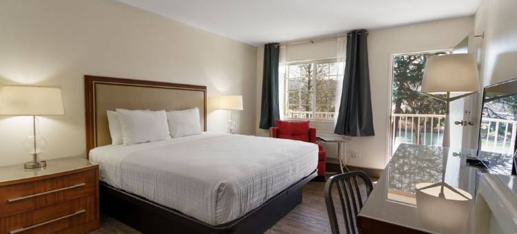 罗斯堡河滨旅馆(Riverfront Inn Roseburg)图片