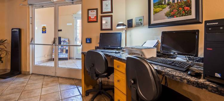 考德威尔贝斯特韦斯特优质套房酒店(Best Western Plus Caldwell Inn  Suites)图片