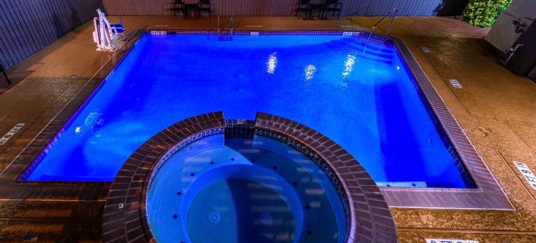 智选假日套房酒店巴斯特罗普(Holiday Inn Express & Suites Bastrop)图片