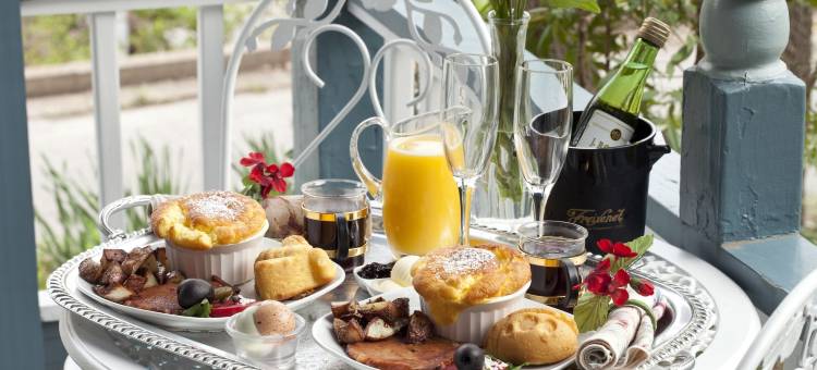 悬崖小屋旅馆 - 维多利亚风格民宿与精品酒店(Cliff Cottage Inn - Victorian B&B and Boutique Hotel)图片