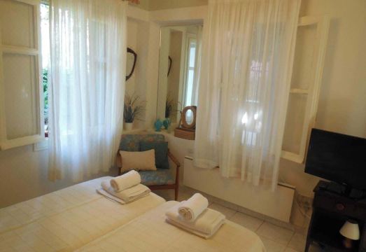 Mandola Del Mare Hotel Overview