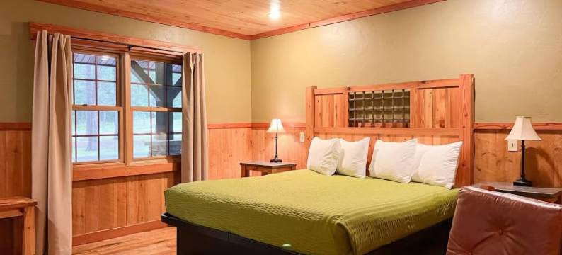 51俱乐部(Club 51)图片