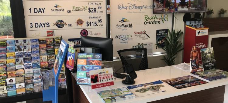 基西米湖畔凯艺套房酒店(Quality Inn & Suites Kissimmee by the Lake)图片