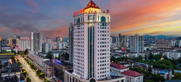 汉中红叶大酒店(汉中高铁站中心广场店)图片