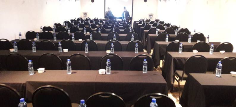 弗里登堡庄园别墅(Vredenburg Manor House)图片