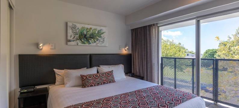 Quest庞森比(Quest Ponsonby)图片