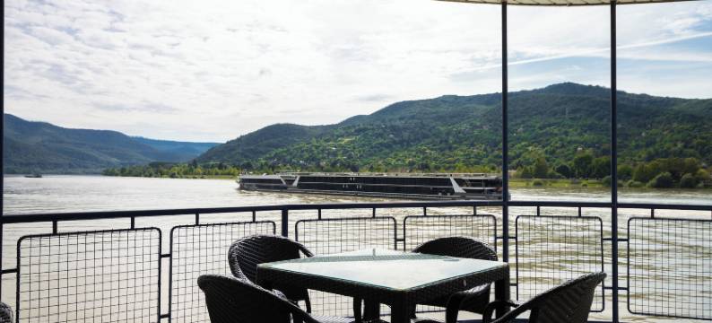 维谢格拉德水蓝酒店(Aquamarina Hotel Visegrád)图片