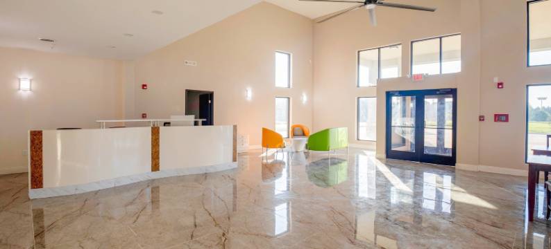 OYO 阿代尔斯维尔卡尔洪南I-75酒店(OYO Hotel Adairsville Calhoun South I-75)图片