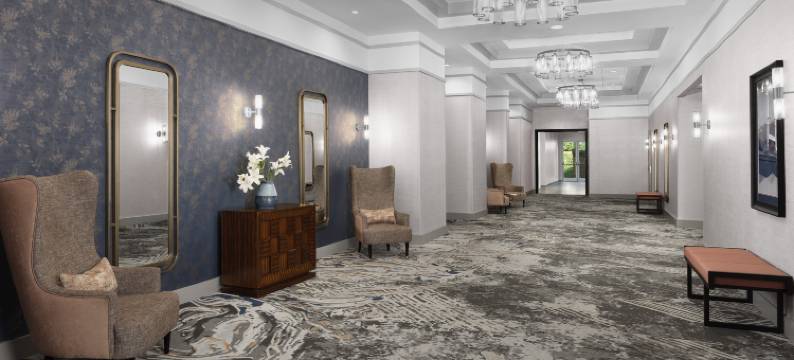 亚特兰大肯纳瑟城镇中心希尔顿安泊酒店(Embassy Suites by Hilton Atlanta Kennesaw Town Center)图片