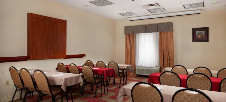 希尔顿欢朋套房酒店-罗斯威尔(Hampton Inn & Suites Roswell)图片