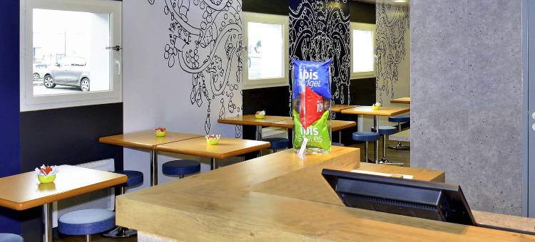 宜必思快捷弗莱尔格兰德尚斯酒店(Ibis Budget Flers les Grands Champs)图片