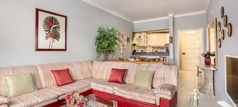 GuestReady - Vibrant flat with  balcony图片