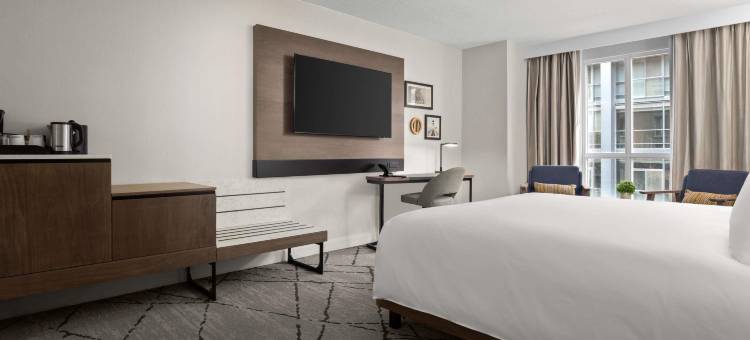 诺富特多伦多中心酒店(The Novotel Toronto Centre)图片