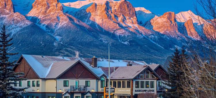 坎莫尔的 Basecamp Lodge(Basecamp Lodge Canmore)图片