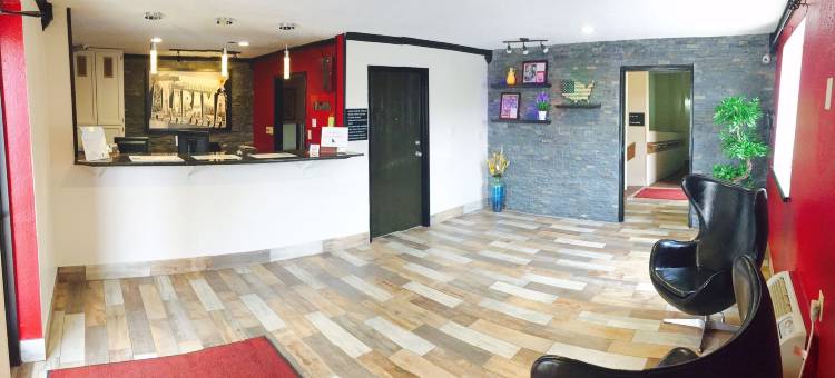 塔斯卡卢萨速8酒店(Super 8 by Wyndham Tuscaloosa)图片