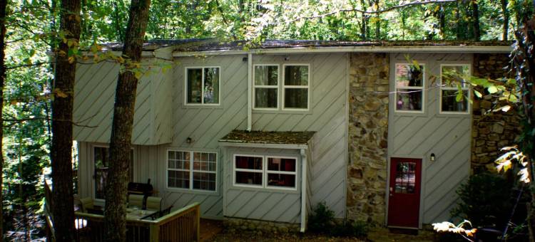 风景独处三卧室小木屋(Scenic Solitude 3 Bedroom Cabin)图片