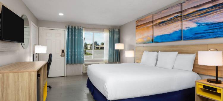 迈尔斯堡斯普林斯戴斯度假酒店(Days Inn by Wyndham Fort Myers Springs Resort)图片