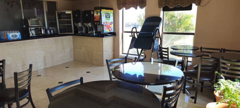 普吉特套房酒店(Budgetel Inn and Suites)图片