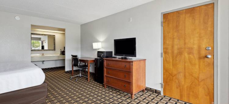 OYO格林维尔US-321公路附近的Relax inn(Relax Inn by OYO Greeneville Near Hwy US-321)图片