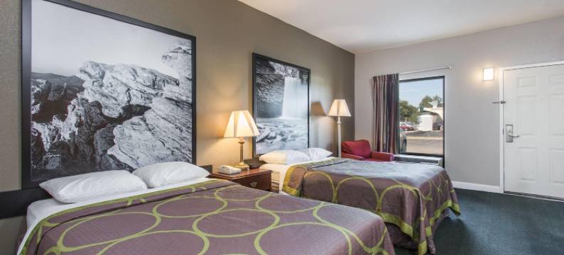 彼得斯堡温德姆速8酒店(Super 8 by Wyndham Petersburg)图片