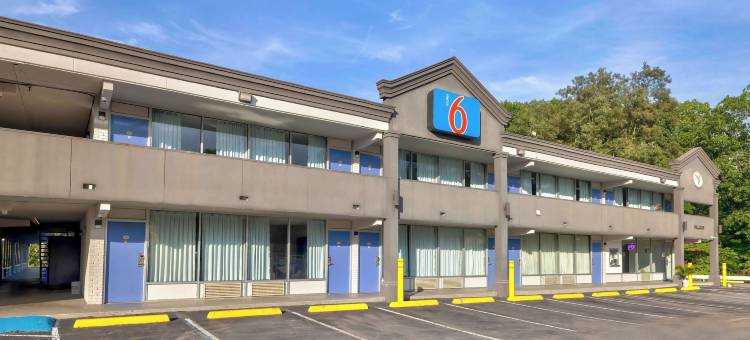西弗吉尼亚摩根敦 6 号汽车旅馆(Motel 6 Morgantown, WV)图片