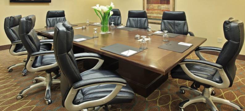 Holiday Inn 小石城机场- CONF的点击率(Wyndham Grand Executive Center Little Rock Airport)图片