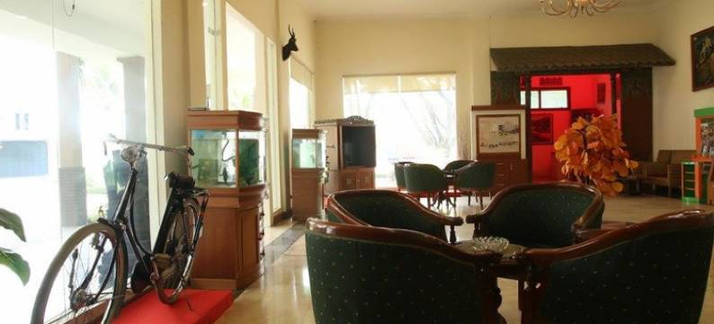 康迪萨利酒店(Candisari Hotel & Resto)图片