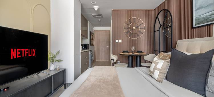 GuestReady - Spacious   Stylish | Azizi Riviera图片