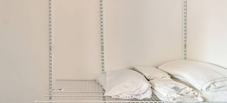 距公共泳池2英里！带庭院的那不勒斯舒适小屋(2 Mi to Public Pool! Cozy Naples Cottage w/ Patio)图片