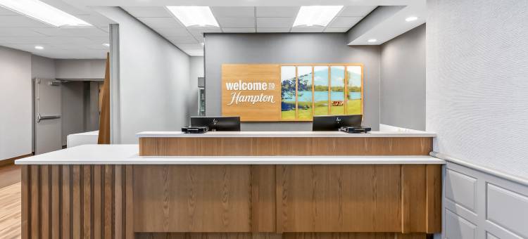 斯科茨堡欢朋套房酒店(Hampton Inn & Suites Scottsburg)图片