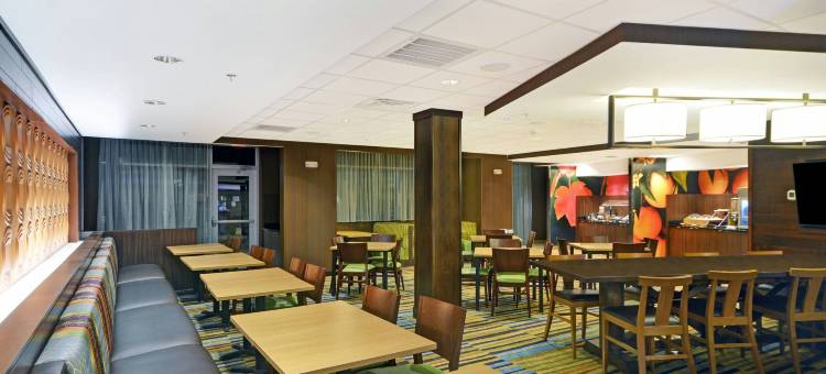 里士满山/萨凡纳西南万枫酒店及套房(Fairfield Inn & Suites Savannah SW/Richmond Hill)图片