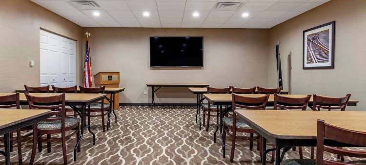 埃斯卡诺巴舒适套房酒店(Comfort Suites)图片