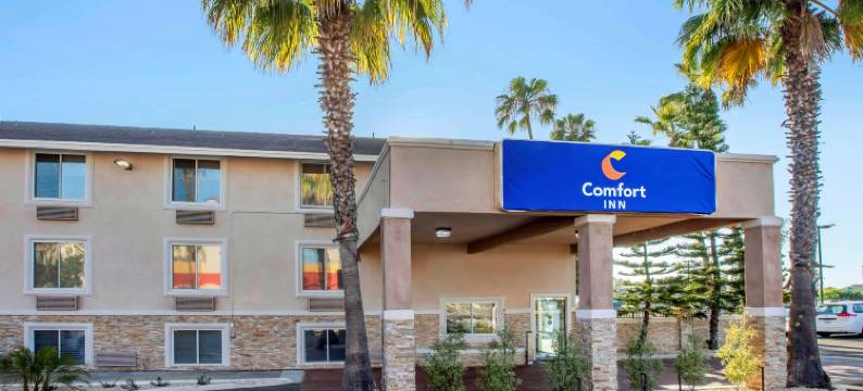 圣迭戈米拉玛舒适酒店(Comfort Inn San Diego Miramar)图片
