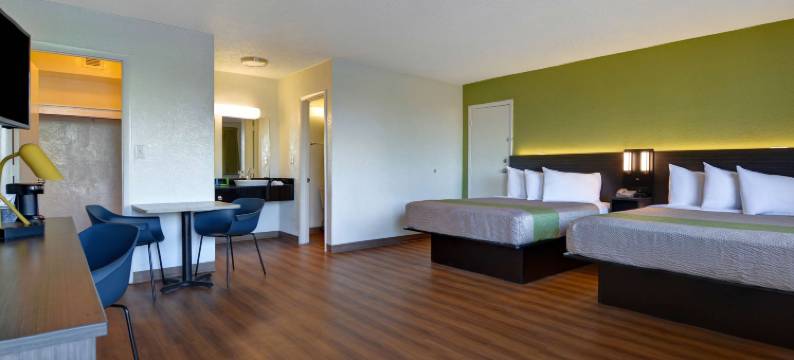 可可比奇海滩6号汽车旅馆(Motel 6 Cocoa Beach, FL)图片