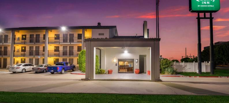 塔尔萨中心凯艺酒店(Quality Inn Tulsa Central)图片