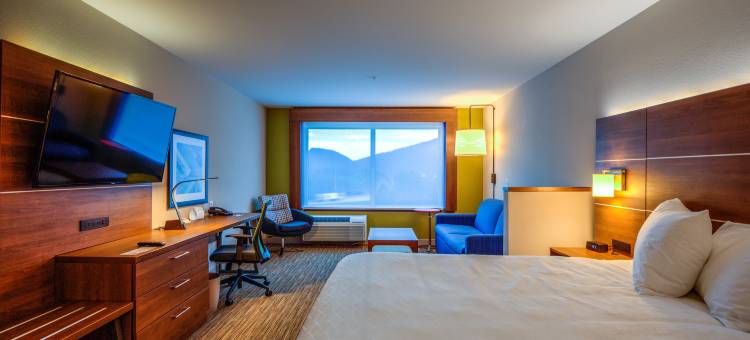 智选假日套房酒店-米尔罗伊-里兹维尔-IHG旗下(Holiday Inn Express & Suites REEDSVILLE - STATE COLL AREA by IHG)图片