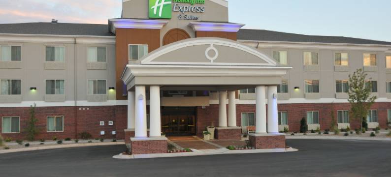 智选假日套房酒店克林顿 by IHG(Holiday Inn Express & Suites CLINTON by IHG)图片