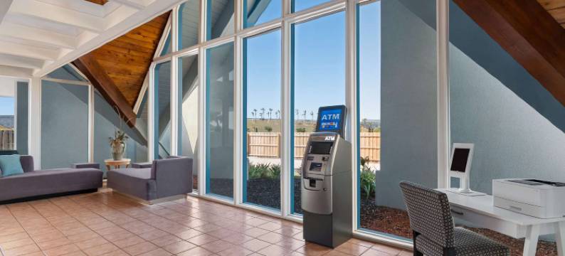 代托纳比奇/国际高速公路温德姆呗盟酒店(Baymont by Wyndham Daytona Beach/Intl Speedway)图片