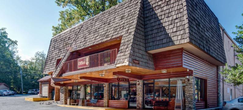 凯艺酒店-加特林堡市区溪畔(Quality Inn Creekside - Downtown Gatlinburg)图片