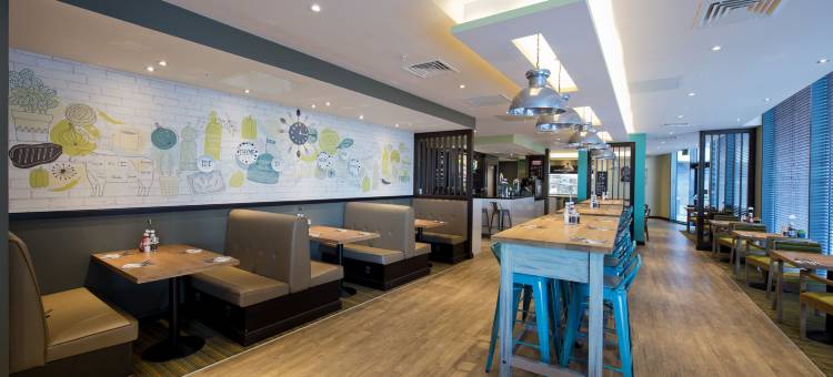 优品迎曼彻斯特索尔福德媒体城(Premier Inn Manchester Salford Media City)图片