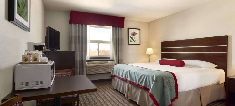 萨斯卡通近市中心温德姆速8酒店(Super 8 by Wyndham Saskatoon Near Downtown)图片